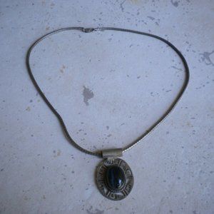 Vintage 925 Black Cat Eye Pendant Necklace